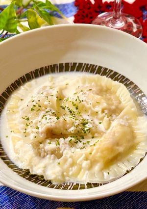 餃子の皮DEポテトラビオリ☆チーズソース-レシピのメイン写真
