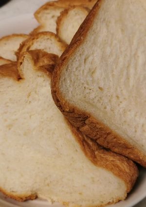 簡単！HBで作る、甘めふんわり食パン-レシピのメイン写真
