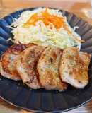 漬けて焼くだけ🐾豚ヒレ肉の塩麹漬け焼き