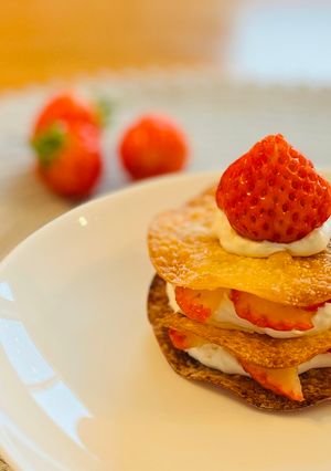 餃子の皮で簡単！越後姫のミルフィーユ風-レシピのメイン写真