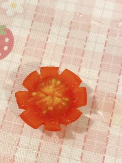 かわいいトマトの切り方🍅-レシピのメイン写真