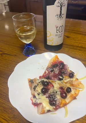 ブルーベリーのっけ(残り物ピザ)-レシピのメイン写真