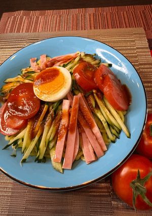 スパイシーなトマト冷やし中華-レシピのメイン写真