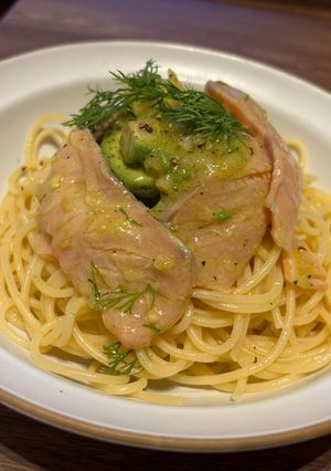 サーモンとアボカドとディルの冷製パスタ-レシピのメイン写真