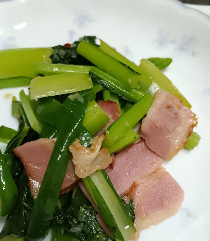 町中華/青菜とベーコンのニンニク炒め-レシピのメイン写真