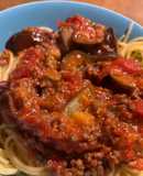 なすとトマトとひき肉のパスタ