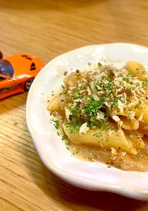 香るオニオン最高!!フレンチスープパスタ-レシピのメイン写真