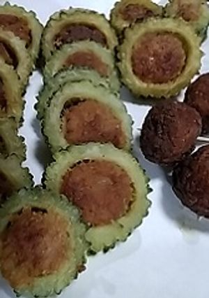 ゴーヤの味噌ひき肉詰め揚げ-レシピのメイン写真