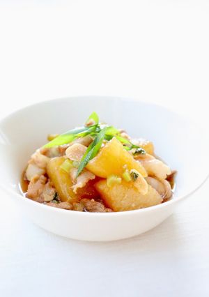 簡単手軽に【シンプル調味料で豚ばら大根煮-レシピのメイン写真