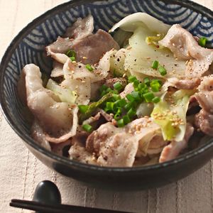 ほったらかし10分！豚バラと白菜のうま塩蒸し♪