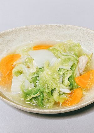 簡単。手羽先と白菜の優しい味スープ。-レシピのメイン写真
