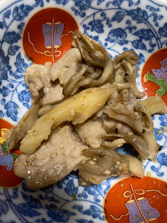 豚肉とちくわぶと舞茸の甘辛炒め-レシピのメイン写真