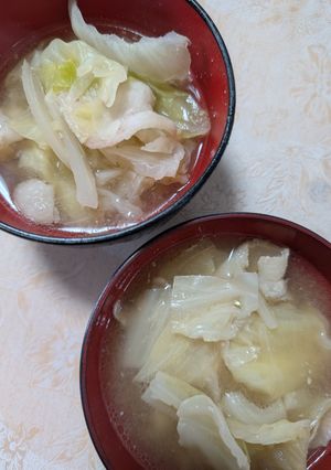 とっても簡単★キャベツと豚肉のお味噌汁-レシピのメイン写真