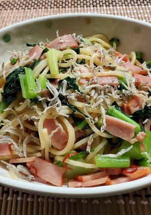 焼豚と小松菜の白だしパスタ-レシピのメイン写真