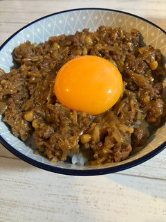 牛すき焼き風そぼろ丼-レシピのメイン写真