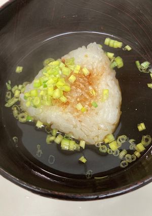 焼きおにぎりの出汁茶漬け-レシピのメイン写真