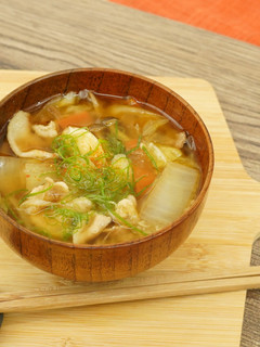 野菜たっぷり豚汁-レシピのメイン写真