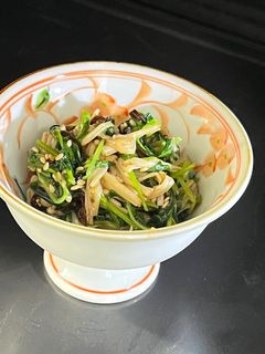 レンジで3分!豆苗とエノキの塩昆布和え-レシピのメイン写真