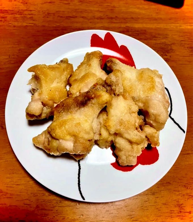 食品サンプル塩唐揚げ20個、レタス2枚 食品サンプル塩唐揚げ20個、レタス2枚