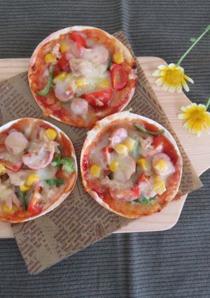 餃子の皮でピザ-レシピのメイン写真