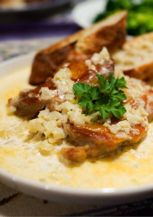 【ジョージア料理】シュクメルリ-レシピのメイン写真