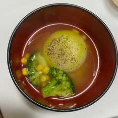 รูปของ まるごと玉ねぎのレンチンスープ
