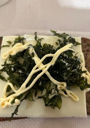 夜勤めし:海苔とチーズのオープンサンド-レシピのメイン写真