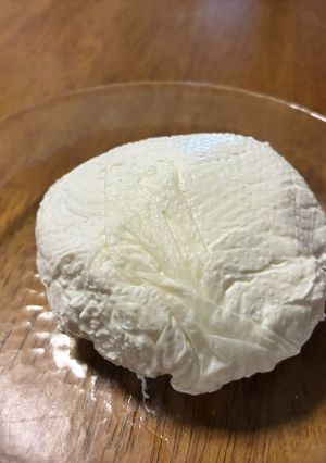 材料２つ！ヨーグルトで極上クリームチーズ-レシピのメイン写真