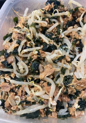 鯖缶で腸活！もやしとわかめ和え-レシピのメイン写真