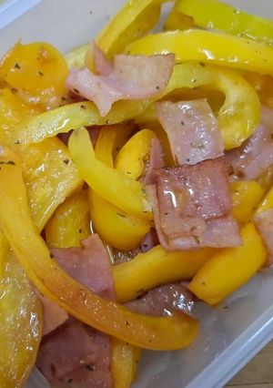 パプリカとベーコンの炒め物-レシピのメイン写真