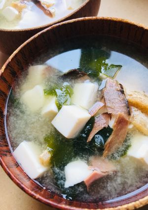 削り節味噌汁●ミニ豆腐＆刻み揚げわかめ-レシピのメイン写真