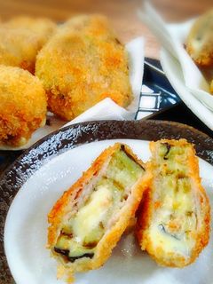 *なすと豚肉のチーズとろ〜り挟み揚げ*-レシピのメイン写真