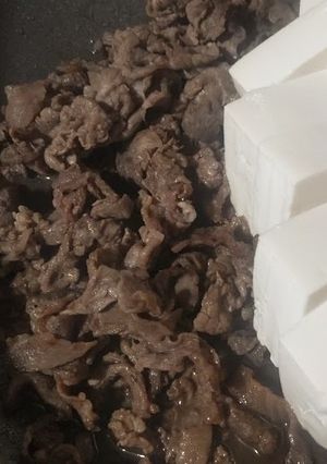素材重視の牛肉甘辛煮。オマケも是非!-レシピのメイン写真