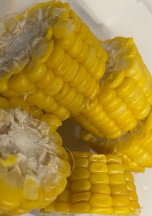 レンチンでとうもろこし蒸し🌽-レシピのメイン写真