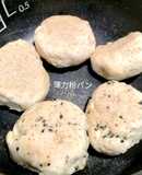 炊飯器でノンオイル、薄力粉パン