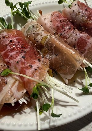 秋本番！クリームチーズと焼栗ペーストの生ハム巻き-レシピのメイン写真