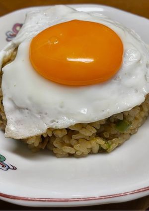 目玉焼き肉タレチャーハン-レシピのメイン写真