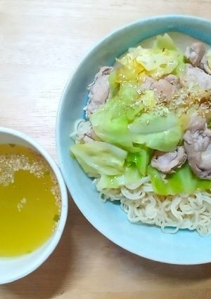 豚キャベツ炒めの塩ラーメン風焼きつけ麺-レシピのメイン写真