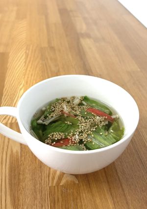 カニカマとレタスのスープ-レシピのメイン写真