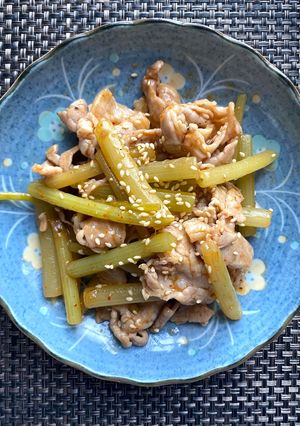 豚コマとふきのとう胡麻油香り炒め-レシピのメイン写真