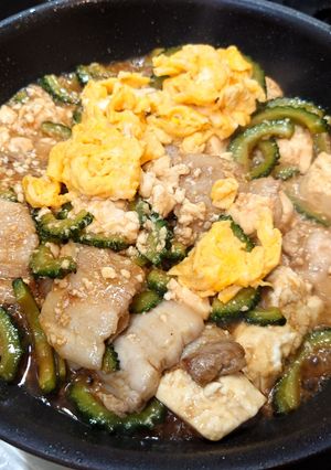 超簡単！ゴーヤと豚バラ豆腐の煮込み！-レシピのメイン写真