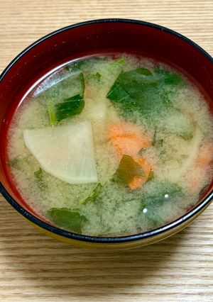 冷凍野菜を使って⭐︎お味噌汁-レシピのメイン写真