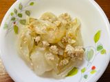 玉ねぎと挽肉のナンプラーレモン炒め