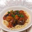 ナスと肉団子のトマトパスタ