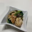 鶏肉と小松菜・しめじの味噌マヨ炒め☆