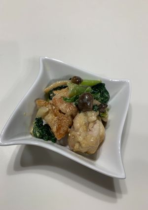 鶏肉と小松菜・しめじの味噌マヨ炒め☆-レシピのメイン写真
