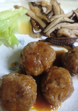 ミートボール 椎茸バター ꜀(^.-レシピのメイン写真