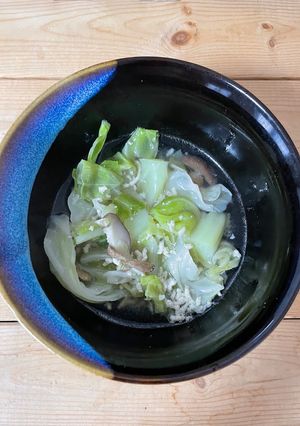 超簡単！冷凍野菜（キャベツ）でちゃんこ鍋-レシピのメイン写真