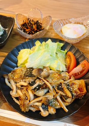 ご飯がすすむ🐾鯖のガリバタぽん酢炒め-レシピのメイン写真