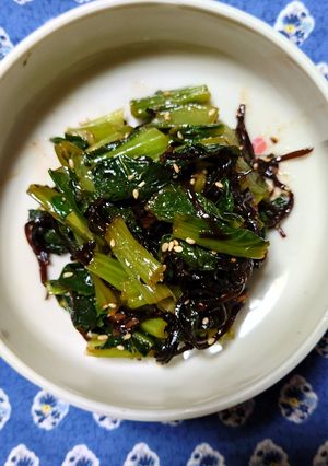 ヨウサマの減塩小松菜の塩昆布和え-レシピのメイン写真